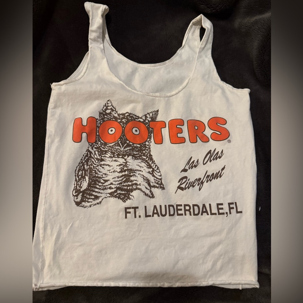 Vintage Authentic Hooters Uniform White Tank Top size Large